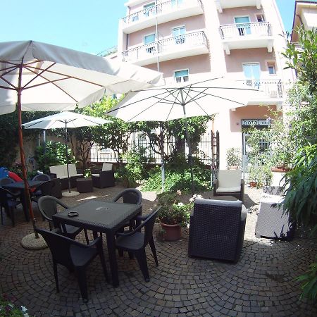Hotel Graziella Spotorno Exterior foto